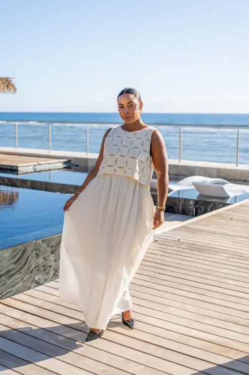 Robe voile de coton et broderie , Écru, Taille unique
