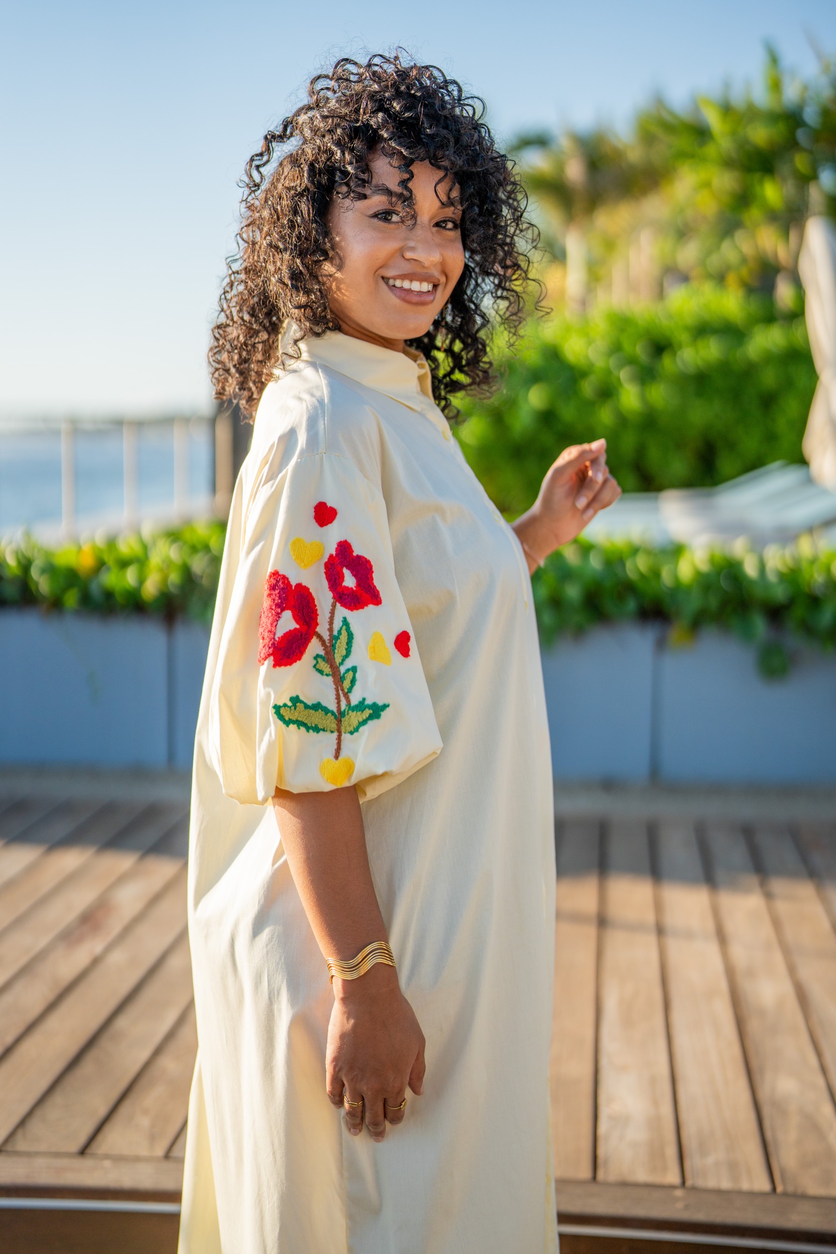 Robe chemise brod&eacute;e fleuries, Jaune, Taille unique
