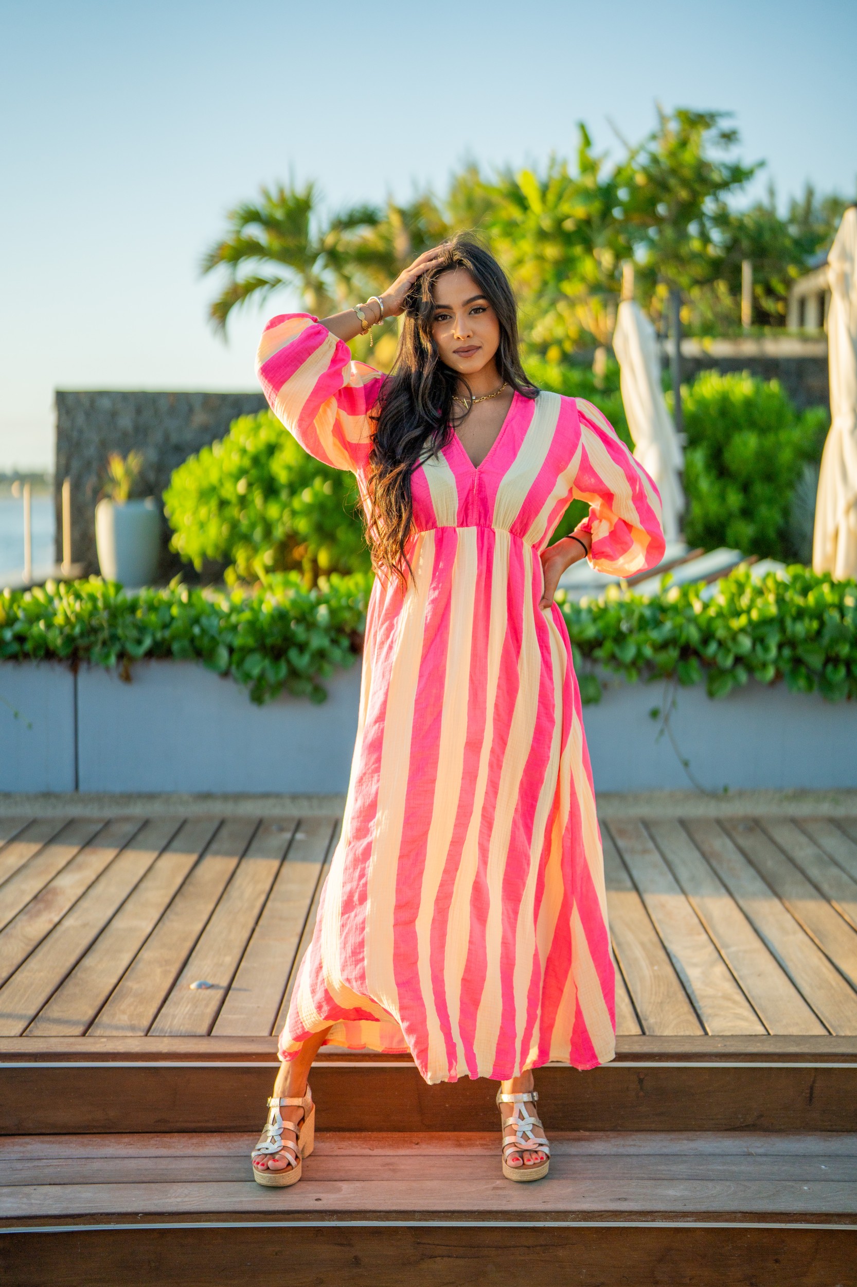 Robe longue &agrave; rayures gaze de coton